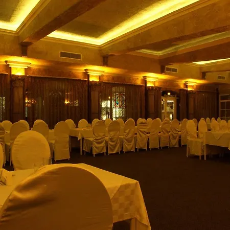 Bononia Hotel 3*