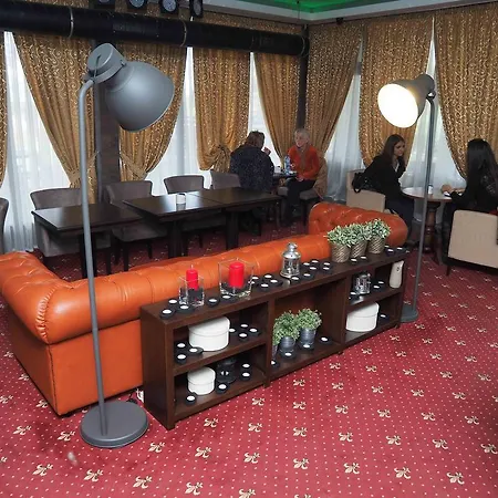 Hotel Bononia Widyń