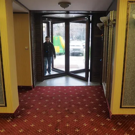 Hotel Bononia Widyń